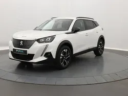 Blanc Utilisé 2022 Peugeot e-2008 SUV | 18 590 € (Bon prix)