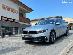 Gris Utilisé 2022 VW Passat GTE Break | 20 990 € (Prix juste)