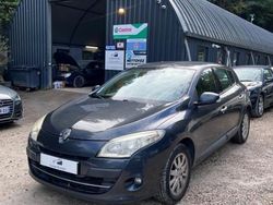 Gris Utilisé 2010 Renault Mégane III Berline | 6 500 € (Prix assez cher)