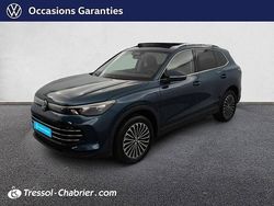 Bleu Utilisé 2024 VW Tiguan Elegance SUV | 47 699 €