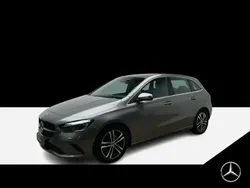 Gris Utilisé 2023 Mercedes B180 Progressive Monospace | 31 784 € (Prix juste)
