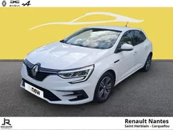 Blanc Utilisé 2022 Renault Mégane IV Evolution Berline | 19 990 €