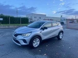 Gris Occasion 2022 Renault Captur Business SUV | 15 990 € (Super prix)