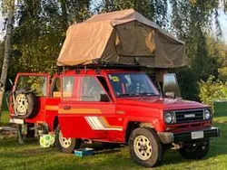 Rouge Utilisé 1986 Daihatsu Rocky SUV | 6 000 €