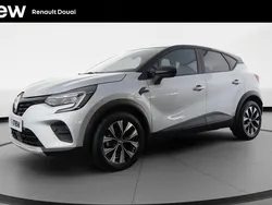Gris Utilisé 2024 Renault Captur Evolution SUV | 19 899 € (Prix juste)