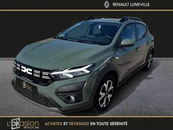 Gris Utilisé 2024 Dacia Sandero Expression Citadine | 16 960 € (Prix assez cher)
