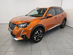 Orange Utilisé 2021 Peugeot 2008 Allure SUV | 15 290 € (Prix juste)