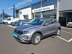 Utilisé 2023 VW T-Roc Life SUV | 26 990 € (Prix cher)