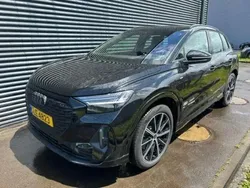 Noir Utilisé 2024 Audi Q4 e-tron Sport SUV | 50 348 € (Prix juste)