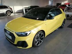 Jaune Utilisé 2023 Audi A1 Sportback S-Line Citadine | 28 000 € (Prix assez cher)