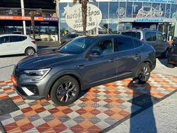 Gris Utilisé 2024 Renault Arkana Techno SUV | 23 450 € (Prix juste)