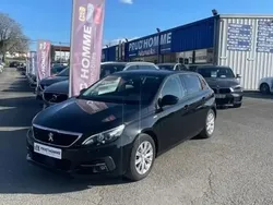 Noir perla Utilisé 2020 Peugeot 308 Style Berline | 15 990 € (Prix juste)