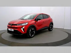 Utilisé 2024 Renault Captur Techno SUV | 26 480 € (Prix assez cher)
