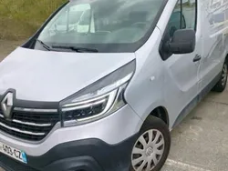 Gris Utilisé 2021 Renault Trafic Van | 15 990 € (Prix juste)