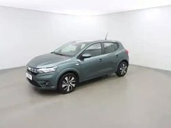 Vert oxide Occasion 2025 Dacia Sandero Berline | 15 890 € (Prix juste)