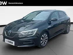 Noir Utilisé 2022 Renault Mégane IV Techno Berline | 18 990 € (Prix juste)