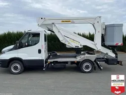 Blanc Utilisé 2022 Iveco Daily Van | 98 745 €