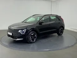 Noir Utilisé 2023 Kia e-Niro 2 SUV | 28 747 € (Prix juste)