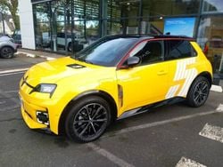 Utilisé 2024 Renault R5 Iconic Citadine | 33 490 € (Prix juste)