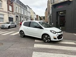 Blanc Utilisé 2012 Renault Twingo Dynamique Citadine | 5 990 € (Prix cher)