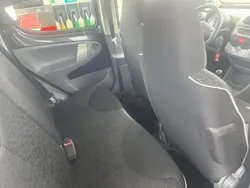 Bleu Utilisé 2009 Peugeot 107 Urban Move Citadine | 3 200 € (Prix assez cher)