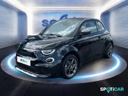 Noir Nouvelle 2025 Abarth 500C Cabriolet | 36 590 € (Prix juste)