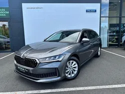 Gris Utilisé 2024 Skoda Superb Selection | 34 990 € (Prix juste)