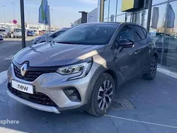 Gris cassiopee Utilisé 2024 Renault Captur Evolution SUV | 17 499 € (Bon prix)