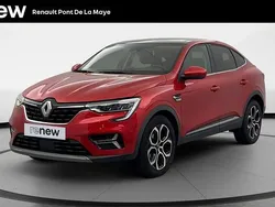 Rouge Utilisé 2023 Renault Arkana Techno SUV | 22 560 € (Prix juste)