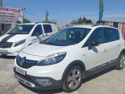 Utilisé 2013 Renault Scénic III Bose Edition Monospace | 6 990 € (Prix juste)