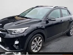 Utilisé 2020 Kia Stonic Premium SUV | 15 400 € (Prix juste)