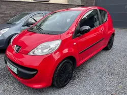 Rouge Utilisé 2008 Peugeot 107 Citadine | 2 400 € (Bon prix)