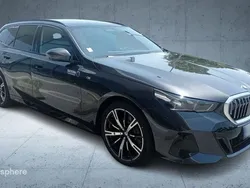 Gris Utilisé 2024 BMW 520 M Sport Break | 69 990 € (Prix cher)