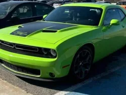 Utilisé 2015 Dodge Challenger Coupé | 44 980 €