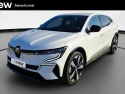 Blanc Utilisé 2022 Renault Mégane Techno Berline | 23 490 € (Prix juste)