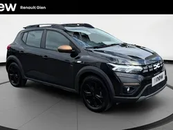 Noir Utilisé 2024 Dacia Sandero Extreme Citadine | 16 990 € (Prix juste)