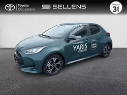 Vert impérial (m) Utilisé 2025 Toyota Yaris Hybrid Design Berline | 24 750 € (Prix cher)