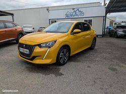 Jaune Utilisé 2021 Peugeot 208 Allure Citadine | 14 990 € (Prix juste)