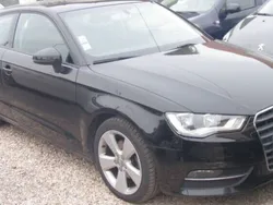 Noir Utilisé 2013 Audi A3 Ambiente Berline | 10 990 € (Prix juste)