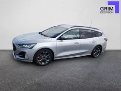 Gris Utilisé 2025 Ford Focus S Break | 30 200 € (Prix juste)