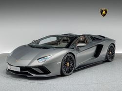 Gris Utilisé 2018 Lamborghini Aventador Cabriolet | 471 000 €