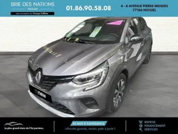 Gris Utilisé 2023 Renault Captur Evolution SUV | 20 890 € (Prix juste)
