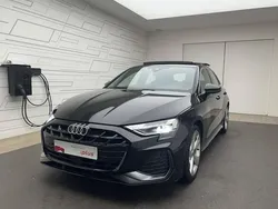 Noir mythic métallisé Utilisé 2025 Audi A3 S-Line | 39 990 € (Prix assez cher)