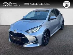 Utilisé 2025 Toyota Yaris Hybrid Design Berline | 24 590 € (Prix assez cher)