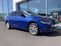 Bleu Utilisé 2023 VW Polo Style Berline | 21 500 € (Prix juste)