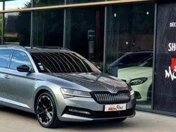 Gris Utilisé 2020 Skoda Superb SportLine Break | 26 900 € (Prix assez cher)