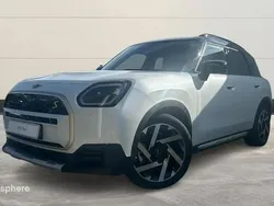 Utilisé 2024 Mini Countryman Favoured SUV | 48 999 €