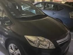 Noir Utilisé 2011 Toyota Auris Hybrid Connect Style Berline | 10 665 € (Super prix)