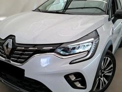 Blanc Occasion 2021 Renault Captur Initiale Paris SUV | 16 490 € (Prix juste)