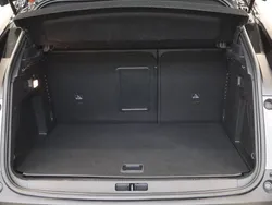 Gris Utilisé 2023 Peugeot 3008 Allure | 23 999 € (Super prix)